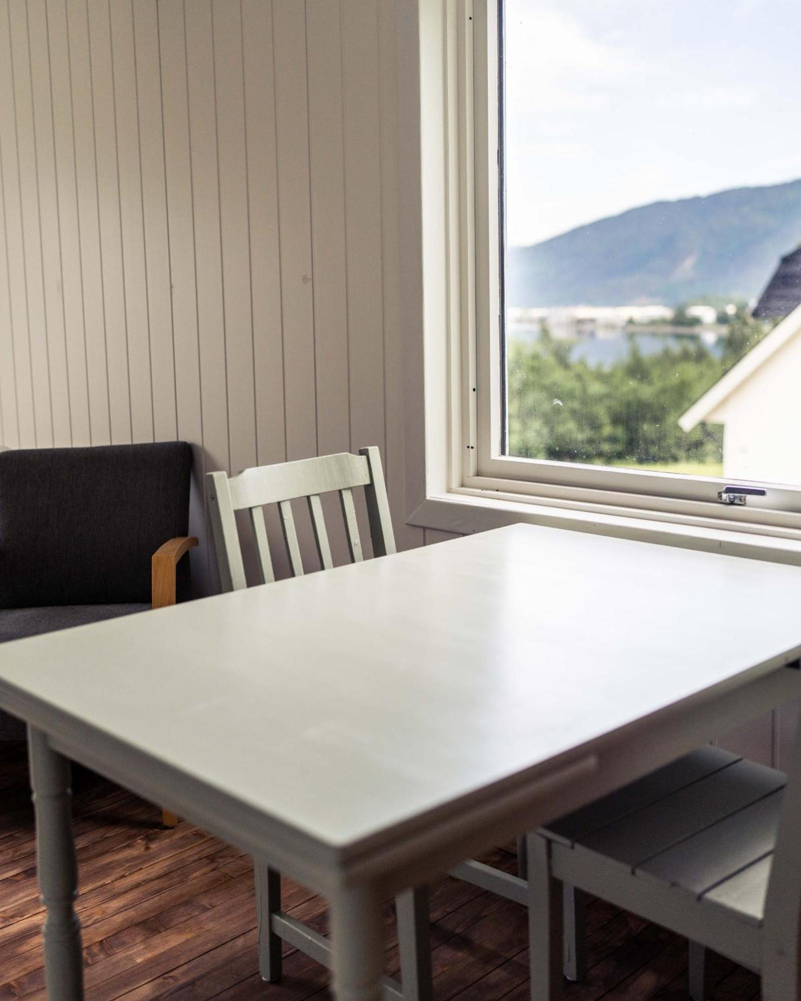 Villa Vertical - Room Skorgedalen Åndalsnes Esterno foto